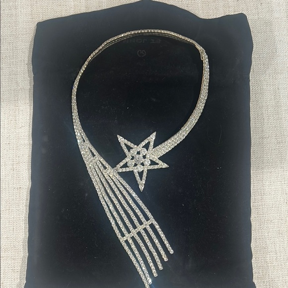 Jewelry - Rare shooting star inspired by designer 1950s. Rhinestone